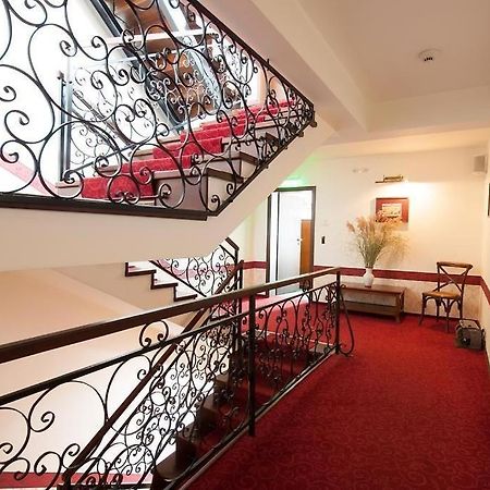 אראד Hotel Ana מראה חיצוני תמונה