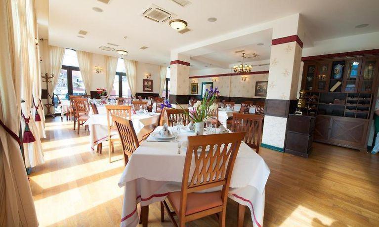 אראד Hotel Ana מראה חיצוני תמונה