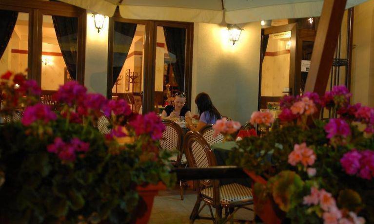 אראד Hotel Ana מראה חיצוני תמונה